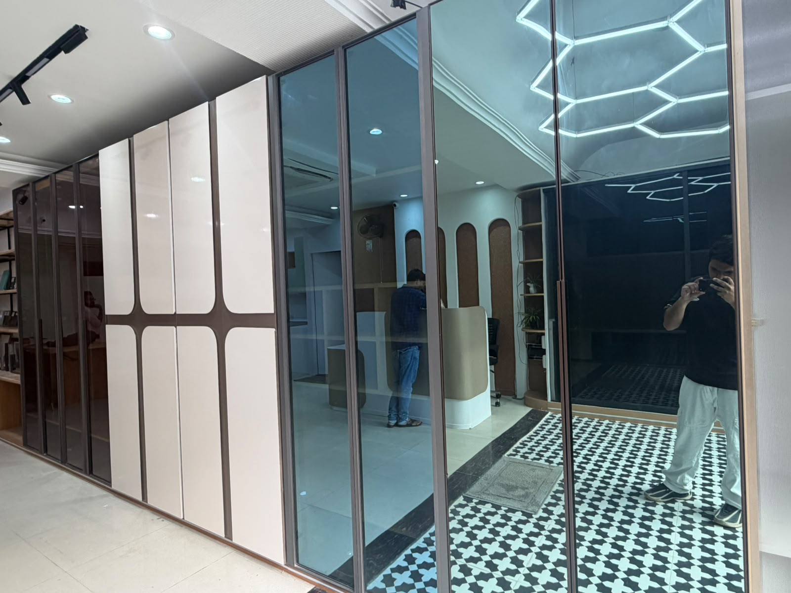Walk-In Master Dressing Sanctuary (W2)